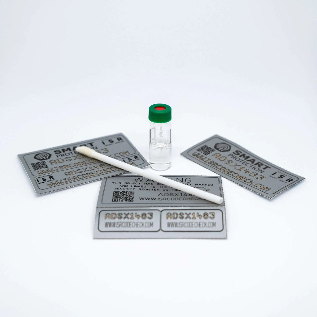 Närbild på ISR Röd märkningskit för cykel